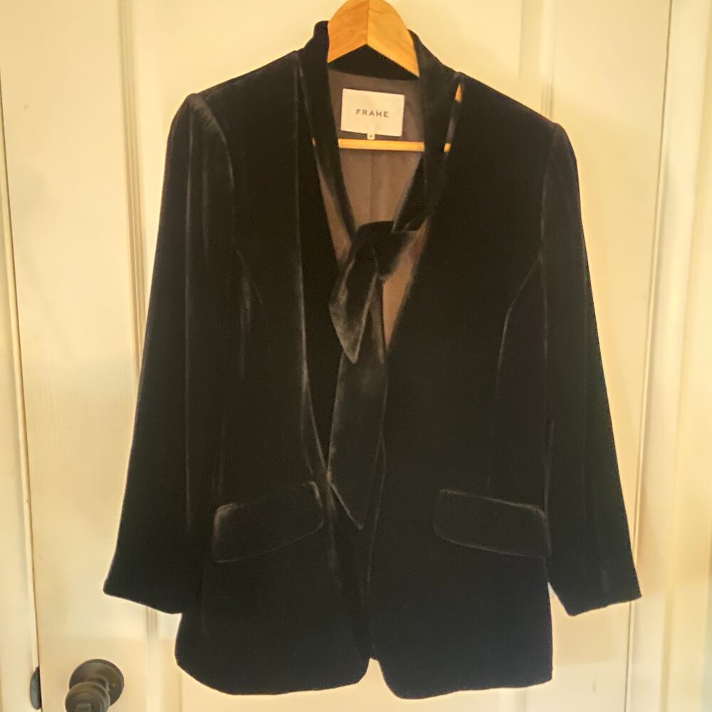 Frame, black velvet blazer - Picture 2 of 5